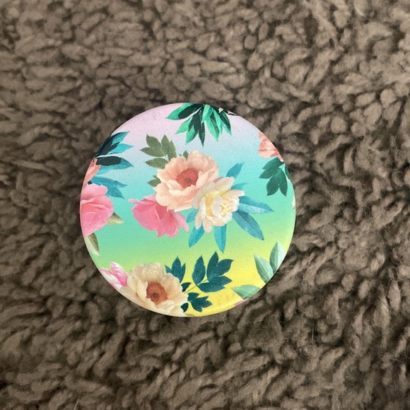 pop socket bundle - Picture 2 of 6